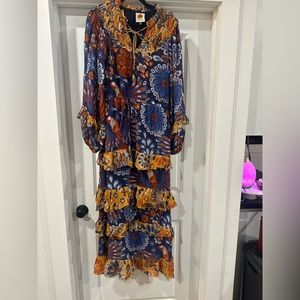 Gorgeous Farm Rio dress. NWOT